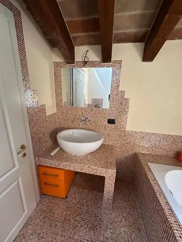 Mansarda Di Design Nel Centro Di Piacenza Apartment